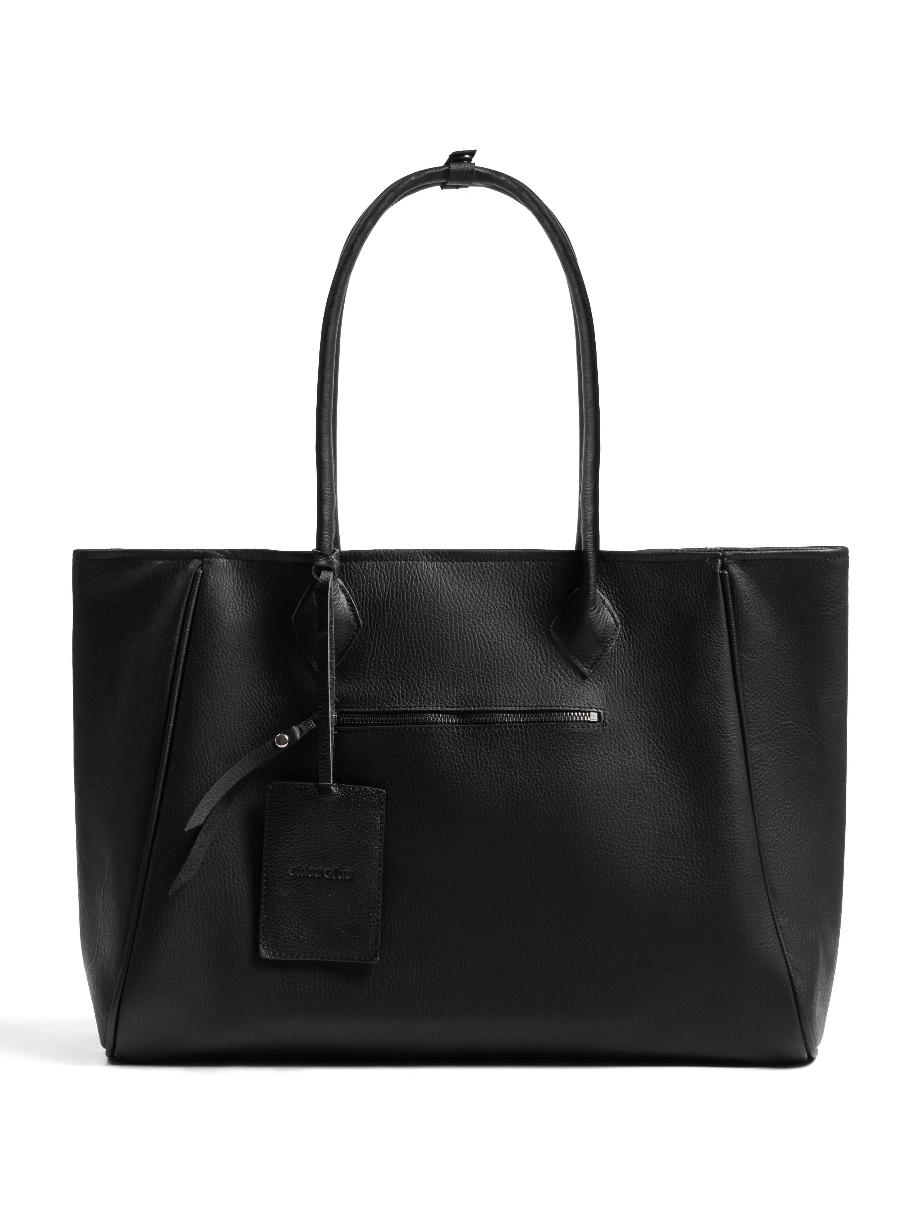 THE PASSERBY LEATHER BAG