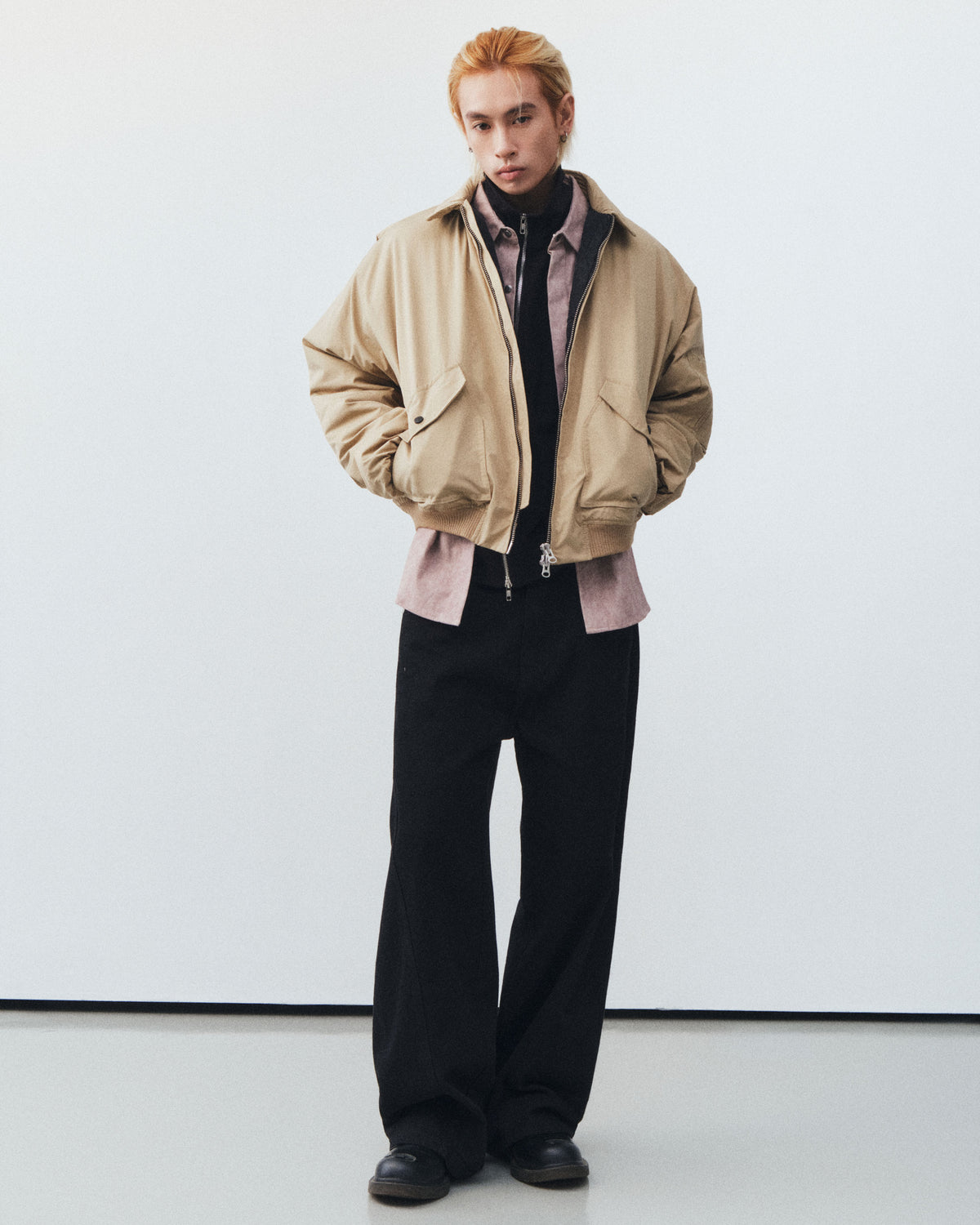PILOT BOMBER JACKET - BEIGE