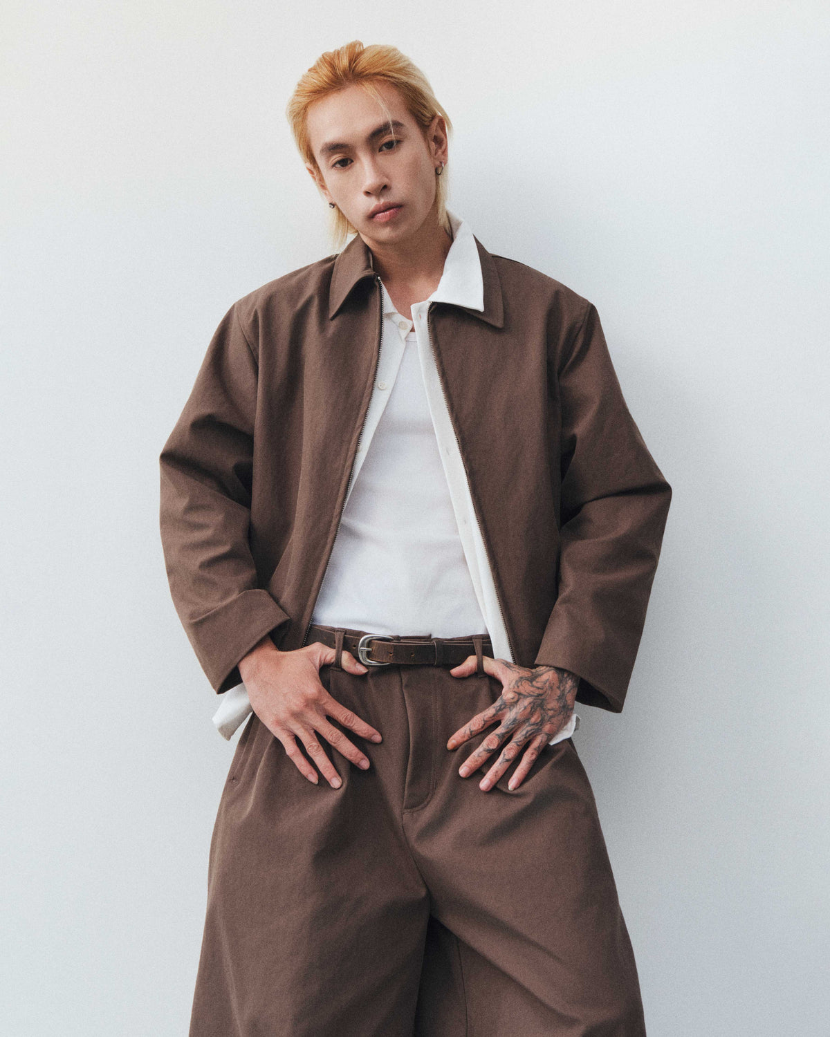 BOXY KHAKI JACKET - BROWN
