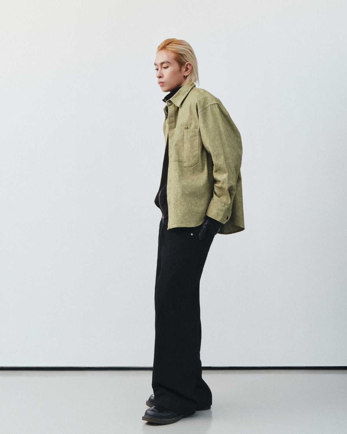 BLEACH EFFECT SHIRT V2 - MOSS GREEN